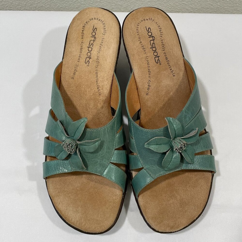 Softspots Leather Wedge Open Toe Slide Sandal Flower Trim Sage Women 10W EUC